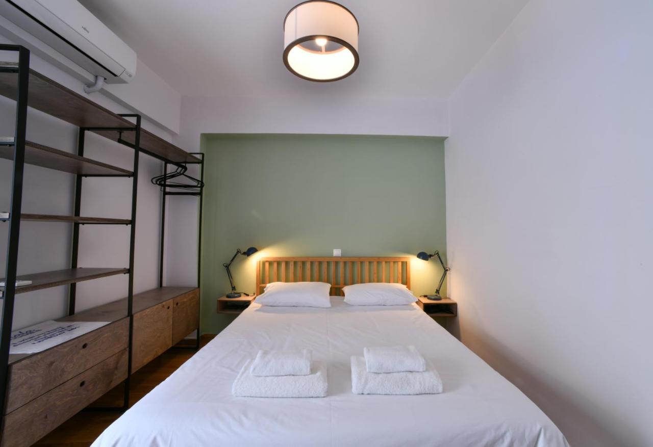 One-Bedroom Apartment Balcony 22